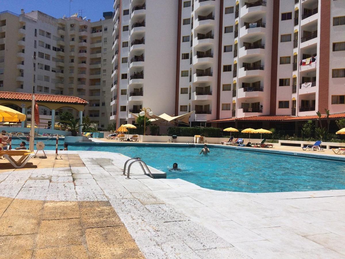 T1- Praia Da Rocha Com Piscina -Segunda Linha Портиман Экстерьер фото